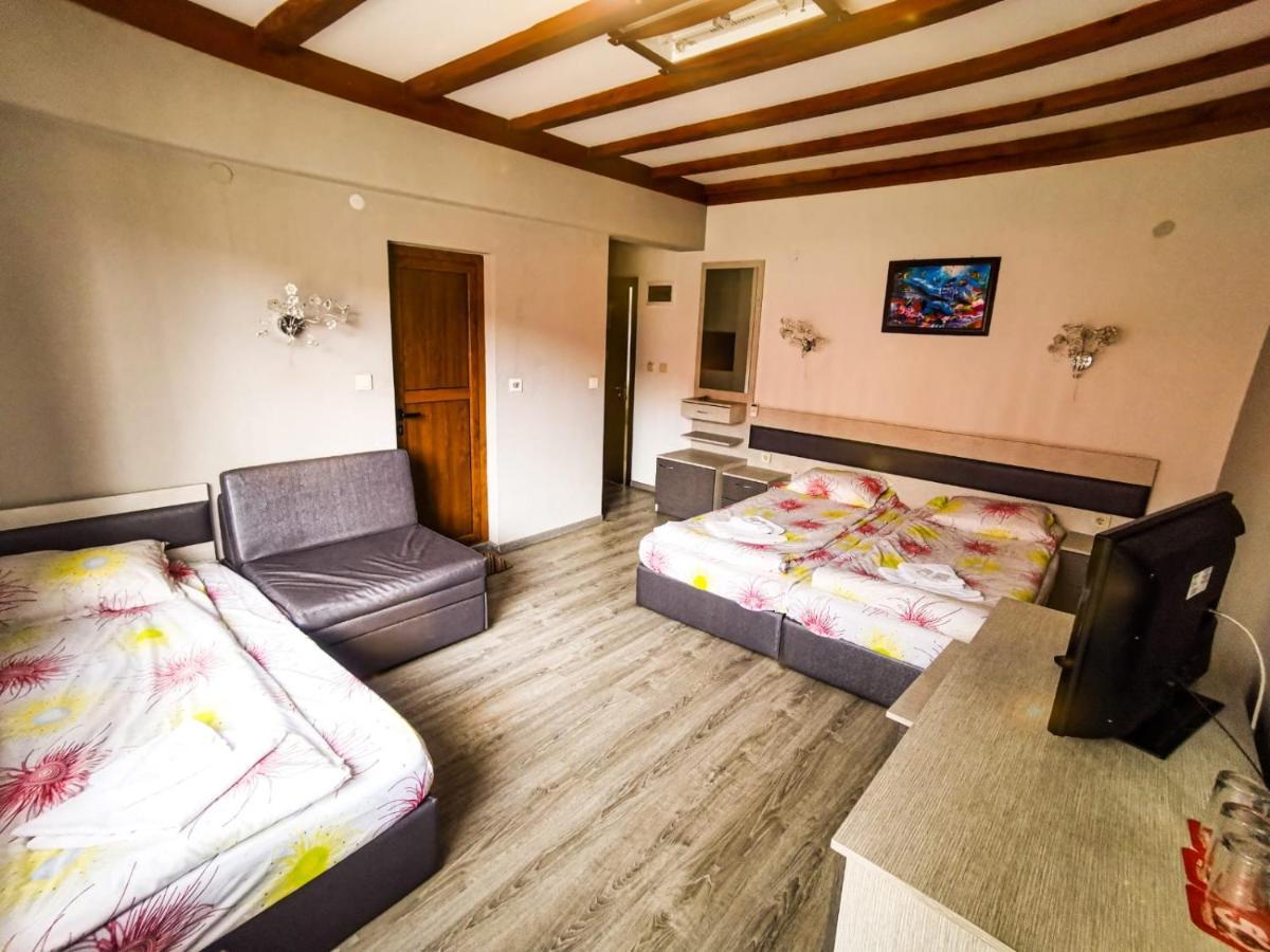Hotel Alikante سارنيتسا المظهر الخارجي الصورة