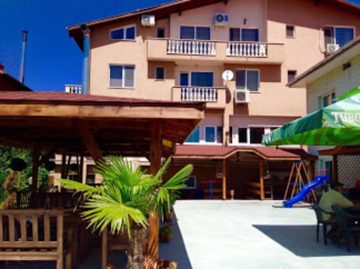 Hotel Alikante سارنيتسا المظهر الخارجي الصورة